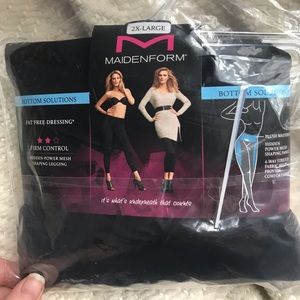 NWOT Black “fat free dressing” shaper leggings